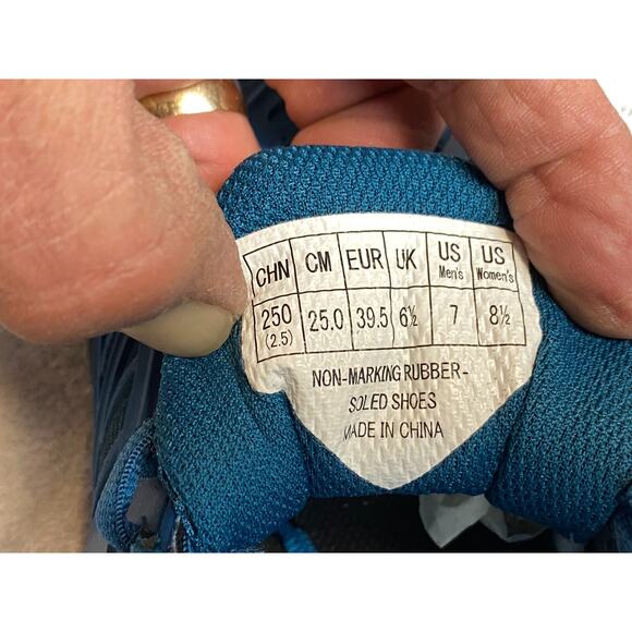 Yonex Cascade Drive Shoes Mens 7 Womens 8.5 Teal Athletic Badminton Y2K Retro - Picture 8 of 10